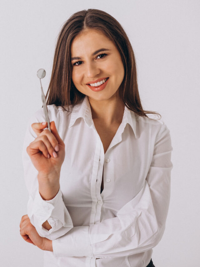 https://www.emergencydentistomaha.com/wp-content/uploads/2020/11/body-3-640x855.jpg